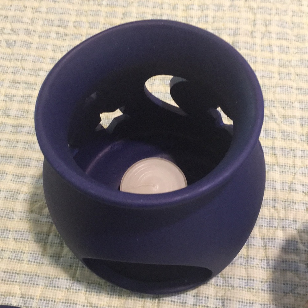 Oil and Candle Burner Navy Blue 5-Piece Set NEW Star & Moon Cut-Out Design NICE - Picture 8 of 11